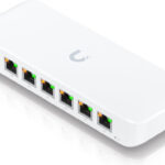 Ubiquiti Ultra 210W Managed L2 Gigabit Ethernet (10/100/1000) Power over Ethernet (PoE) White