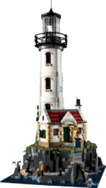 LEGO Ideas Motorized Lighthouse For Age 18+ - Image 4