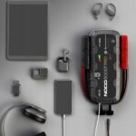 Noco Genius Boost Sport Portable Car Battery Jump Starter 3000A with Power Bank / USB 12V - Image 4