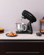Smeg Κουζινομηχανή 1000W με Ανοξείδωτο Κάδο 4.8lt Μαύρη - Image 10