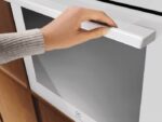 Electrolux Over Counter Oven 65lt W59.4cm. - Image 4