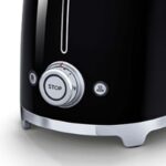 Smeg Toaster 2 Slots 950W Black - Image 3