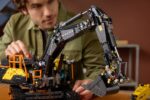 LEGO Technic Volvo EC500 Hybrid Excavator για 18+ Ετών 2359τμχ - Image 10