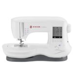 Singer SE300 sewing machine  electric current  white - Image 5