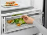 Electrolux Fridge-Freezer 367lt NoFrost H201xW59.5xD66.2cm Black LNT7ME36K2 - Image 9