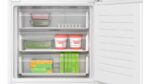 Bosch Built-in Fridge-Freezer 383lt NoFrost H193.5xW70.8xD54.8cm White KBN96VFE0 - Image 6