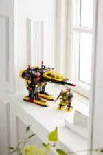 LEGO Icons Blacktron Renegade For 18+ Years 1151 Pieces - Image 10