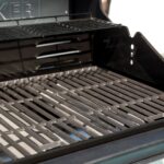 Black & Decker Gas Grill with Cast Iron Grill 50x41.5cm with 2 Burners 7.2kW - Image 11
