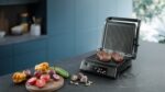 Philips Sandwich Maker Grill with Removable Plates 2200W Black - Image 6