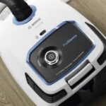 Bosch Serie 6 ProSilence BGB6SIL0L bagged vacuum cleaner