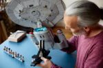 LEGO Icons Star Trek U.S.S. Enterprise NCC-1701-D for 18+ Years 3600 Pieces - Image 17