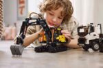 LEGO Technic Volvo FMX Truck & EC230 Electric Excavator για 10+ Ετών 2274τμχ - Image 6
