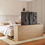 Maclean Energy MC-866T Wall TV Mount with Arm up to 80" and 60kg - Image 4