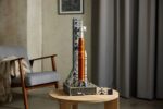 LEGO Icons NASA Artemis Space Launch System για 18+ Ετών 3601τμχ - Image 12