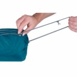 Sea to Summit Comfort Deluxe Self-Inflating Single Camping Sleeping Mat in Blue color - Image 4