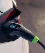 Green Cell Habu EV Mobile Charger Portable Three-Phase 11kW Charging Station with Built-in Cable Type 2 (EVGC01)