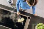 Karcher SC 5 EasyFix IRON PLUG Steam Cleaner 4.2bar with Wheels and Stick Handle - Image 10