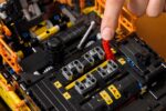 LEGO Technic Volvo EC500 Hybrid Excavator για 18+ Ετών 2359τμχ - Image 7