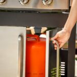 Black & Decker Ψησταριά Υγραερίου Μαντεμένιας Σχάρας 60x41.5εκ. με 3 Εστίες 10.8kW και Πλαϊνό Μάτι 2.1kW - Image 6