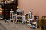 LEGO Castle Lion Knights' Castle For 18+ Years 4514 Pieces - Image 7