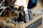 LEGO Icons NASA Artemis Space Launch System για 18+ Ετών 3601τμχ - Image 7