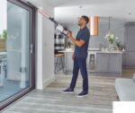 Shark Stratos Rechargeable Stick Vacuum Black - Image 15