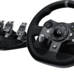 Logitech G920 Driving Force Steering Wheel with Pedals for PC / XBOX One with 900° Rotation