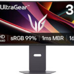LG UltraGear Ultrawide VA HDR Curved Monitor 34" QHD 3440x1440 160Hz with Response Time 5ms GTG