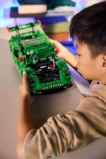 LEGO Technic Porsche 911 GT3 R REXY AO Racing Car for 11+ Years 1313 Pieces - Image 8