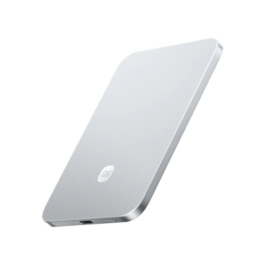 1005238_2110361.jpeg Xiaomi UltraThin MagSafe Power Bank 5000mAh 15W with USB-C Port Silver - Image 1
