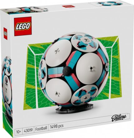 LEGO Editions Football for 10+ Years 1498 Pieces