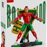 LEGO Editions Cristiano Ronaldo Soccer Highlights for Ages 12+ 854 Pieces