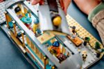 LEGO CITY 60506 Classic Beach Tram - Image 10
