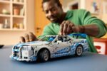 LEGO TECHNIC 42210 2 Fast 2 Furious Nissan Skyline GT-R (R34) - Image 4