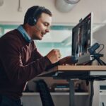HP Poly Voyager VOIP Headset (A4HT2AA) - Image 5