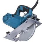 Makita Circular Saw 1600W with Dust Extraction System - Image 3