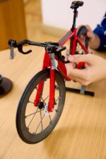 LEGO Icons 11380 Road Bike - Image 11