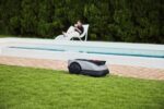 Ecovacs GOAT 0600 RTK Robotic Lawn Mower - Image 8