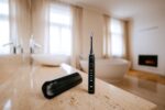 TrueLife SonicBrush Clean70 UV Sonic Toothbrush  Black - Image 4