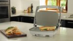 Breville DuraCeramic VST071X Toaster - Image 5