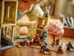 LEGO HARRY POTTER 76447 Hogwarts Castle: Flying Lessons - Image 9