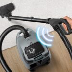 Bosch BGB6X330 Vacuum Cleaner 600W Bagged 4lt Gray - Image 3