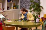 LEGO BOTANICALS 11513 Dark Flower Arrangement - Image 6