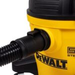 DEWALT Vacuum Wet / Dry 800W with Plastic Bin 23lt - Image 4
