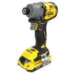 Stanley Brushless Impact Wrench Battery 18V 2x2Ah with Socket 1/4" - Image 3