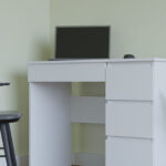 MIJAS right-hand desk White