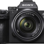 Sony Alpha 7 Mark III Kit + SEL 28-70