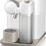 Nespresso Gran Lattissima EN 640.W by Delonghi, white