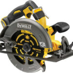 DeWalt DCS578NT-XJ Cordless Saw
