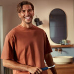 Philips Sonicare 6100 series Series 6100 HX7403/05 Rechargeable toothbrush